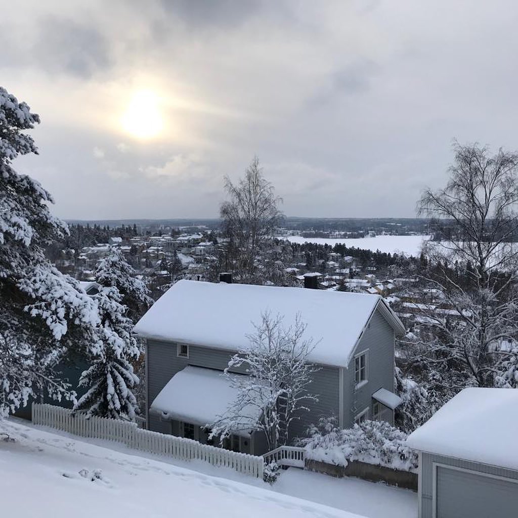 Endlich findet der Austausch mit unserer Partnerschule in Finnland wieder statt!
Im April & Mai 2023 kommen die Schüleri