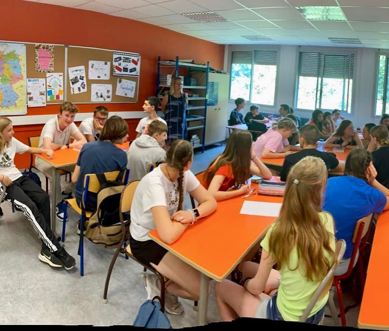 Viele Grüße aus Frankreich. Diesmal mit einem Einblick in den Schulalltag verschiedener Klassen. So wurde mit der 3e (Co