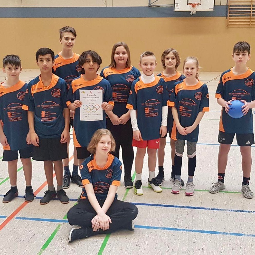 Zweifelderball-Turnier der 5. & 6. Klassen: Nicht mal der Sturm konnte die Mannschaft der Prinz-von-Homburg-Schule von 4
